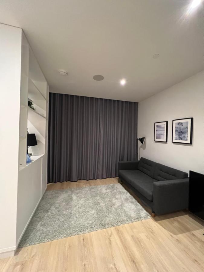 London Heathrow Airport Apartment Voyager House Terminal 12345 - Ev Electric And Parking Available Hillingdon Dış mekan fotoğraf