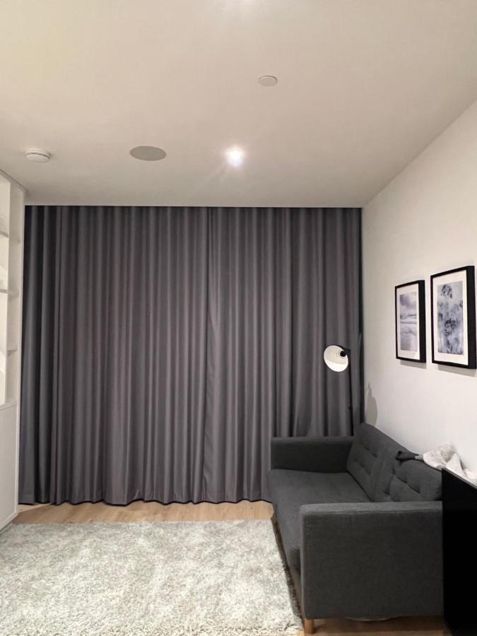 London Heathrow Airport Apartment Voyager House Terminal 12345 - Ev Electric And Parking Available Hillingdon Dış mekan fotoğraf