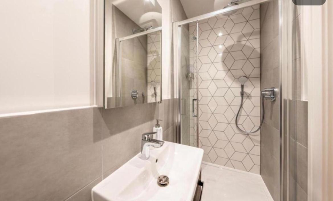 London Heathrow Airport Apartment Voyager House Terminal 12345 - Ev Electric And Parking Available Hillingdon Oda fotoğraf